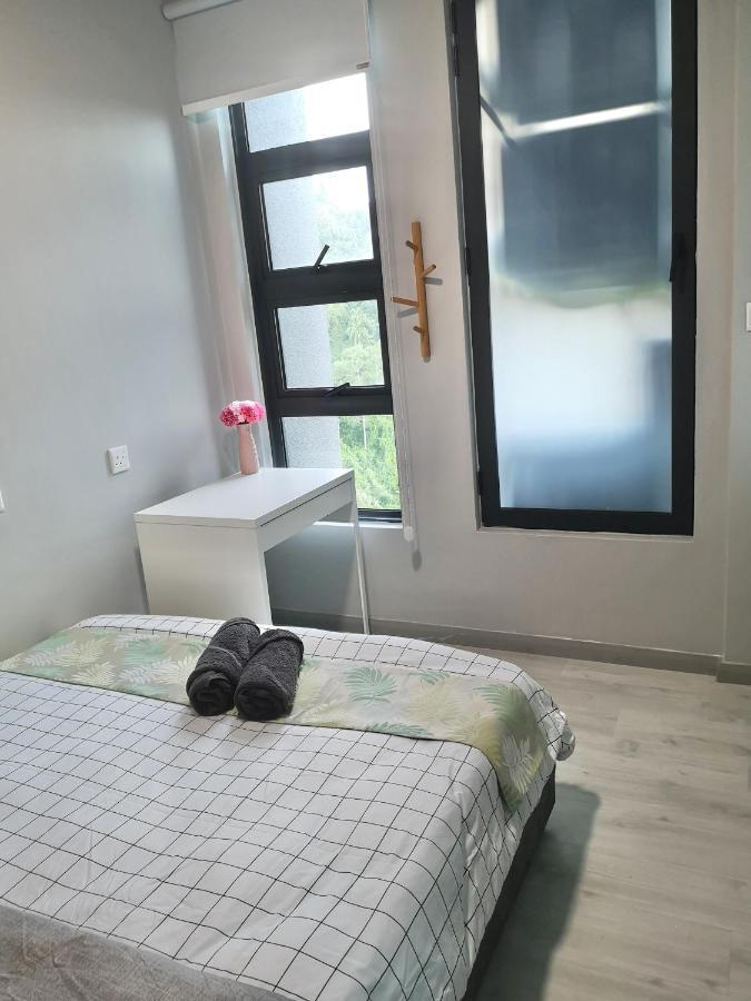 Apartment View With Jesselton Quay Near Suria Sabah Mall & Jesselton Point